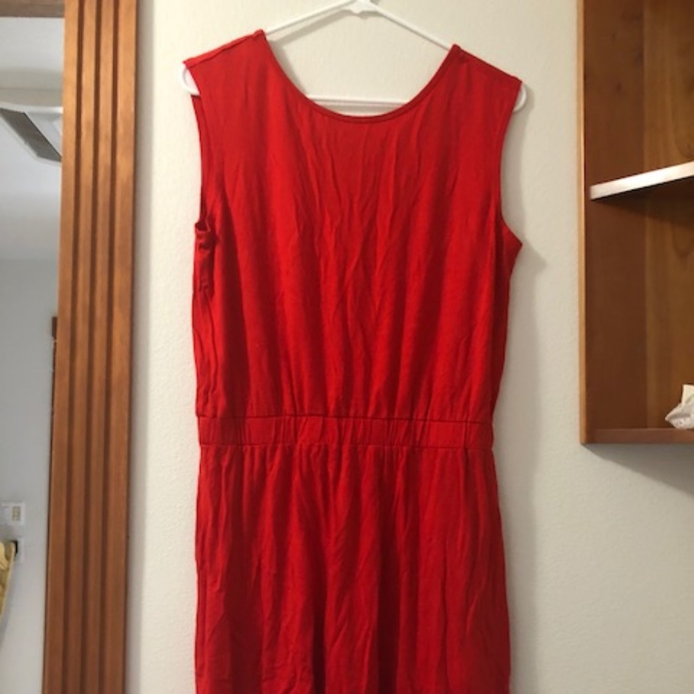 Athleta Women's Knee Length Dress Red Size Medium